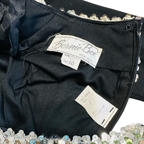 Vintage 70s Bernie Bee Long Black Dress with silver sequin neckline Size 2 NWT - Picture 15 of 15